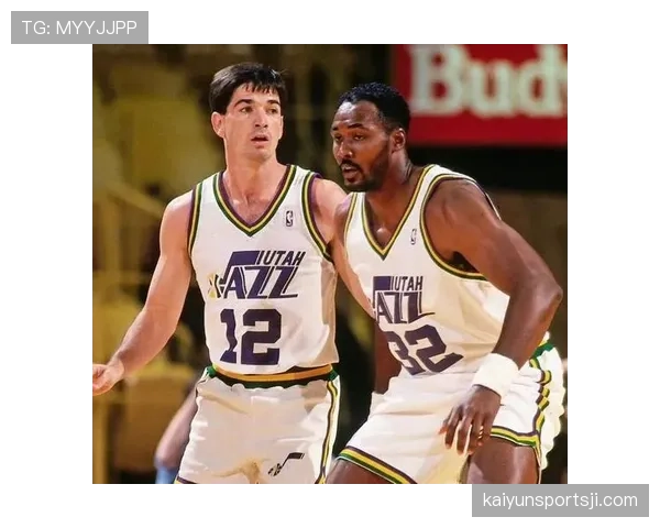 斯托克顿无球组织提升进攻节奏 明显拉开与同时代控卫差距